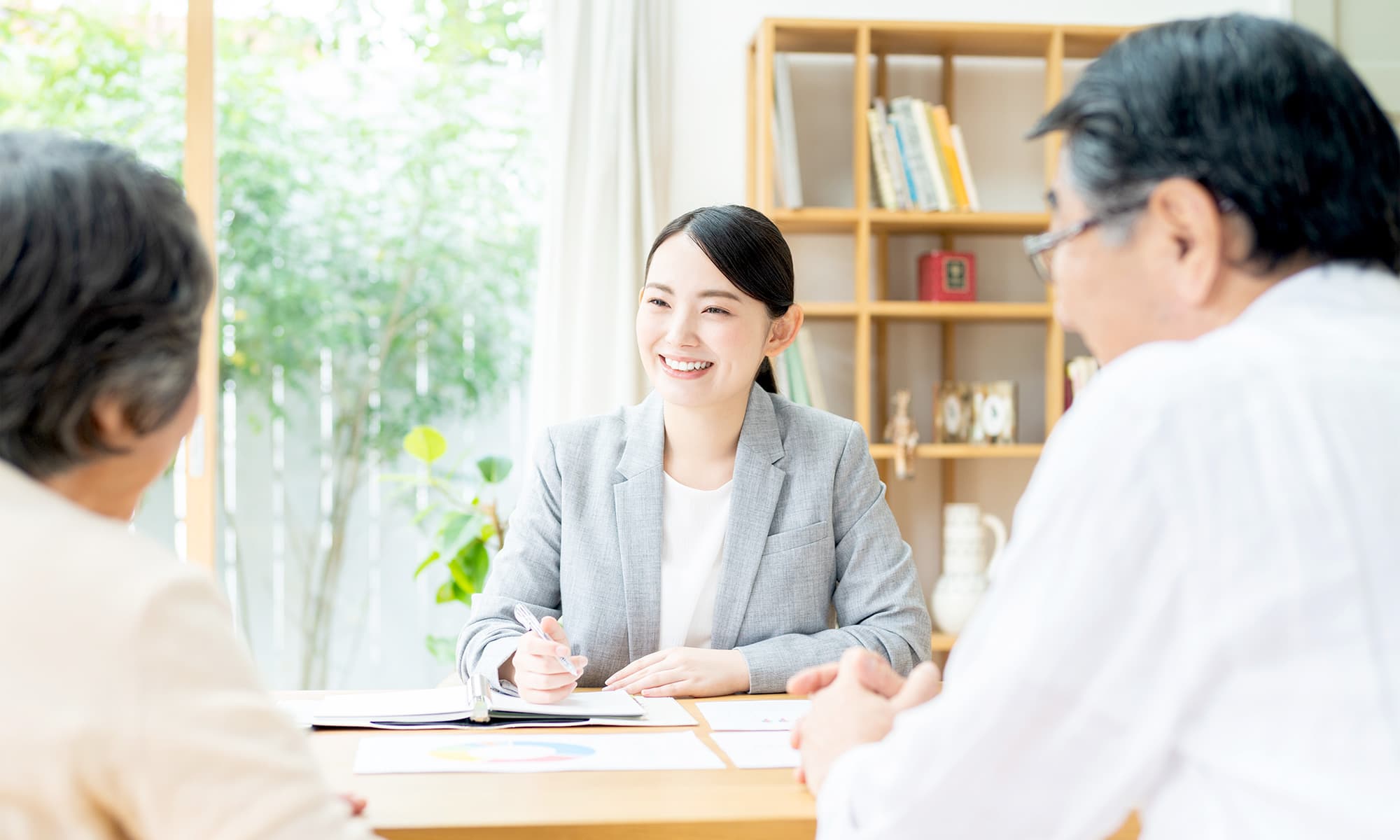 お客さま一人ひとりに合った最適な保険を提案します
